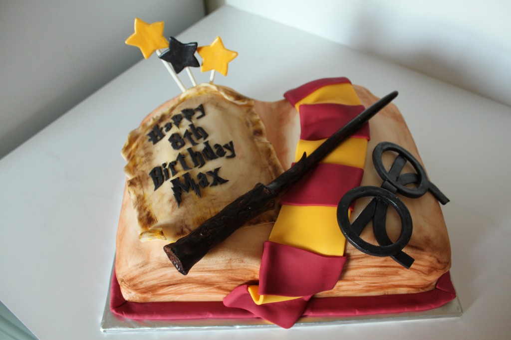 Harry Potter Cake | Amys Bakehouse