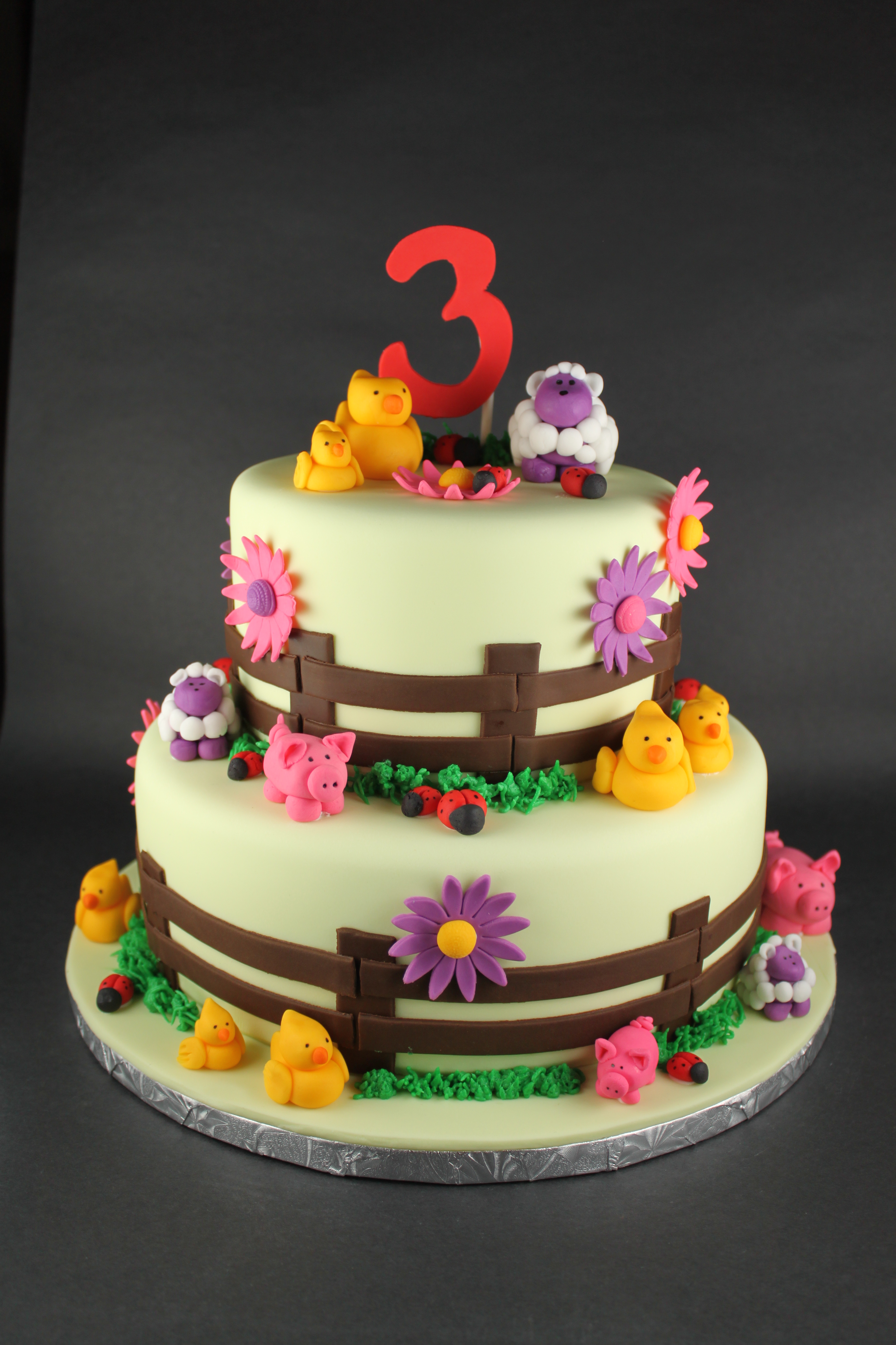 Farm Animal Birthday Cake | Lil' Miss Cakes