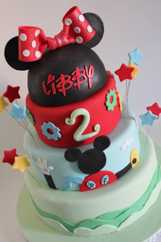 Minnie Mouse Clubhouse Cake | Lil' Miss Cakes