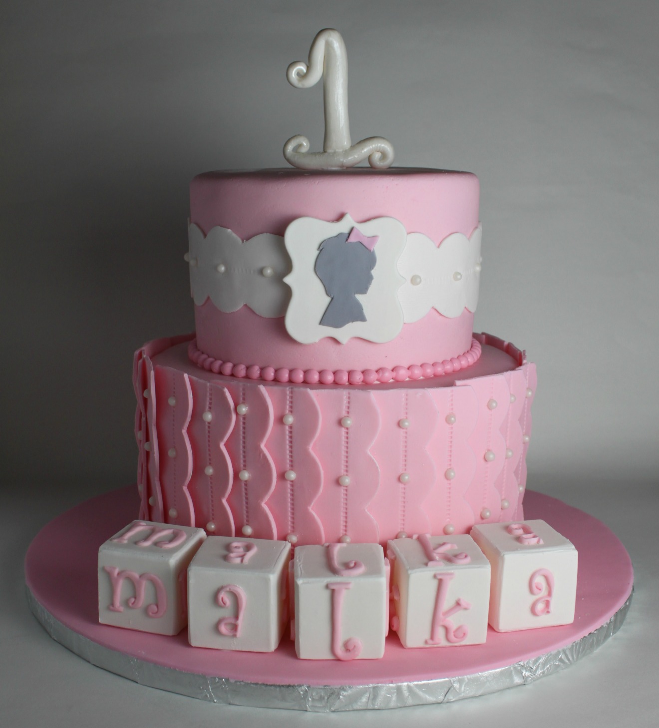 Lisari's Cakes - Birthday Cake for One year Baby Boy - by... | Facebook